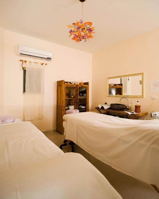 Jasmine Mansion Hotel Rosh Piná Habitación foto